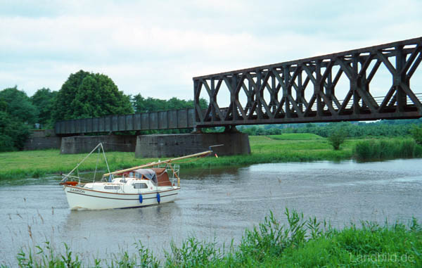 Bahnbruecke_02